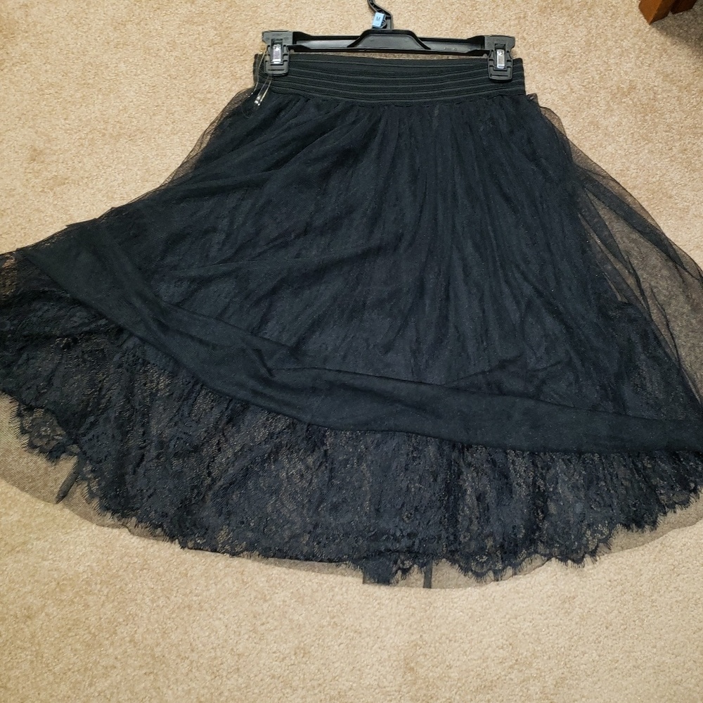 Charlotte Russe Tully and lace high waisted skirt